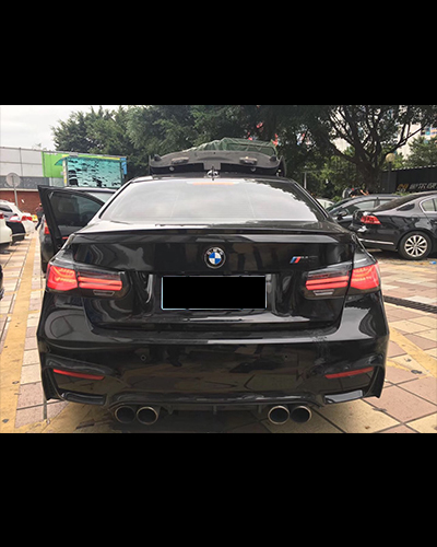 ĐÈN HẬU ĐỘ F30  MẪU VIP