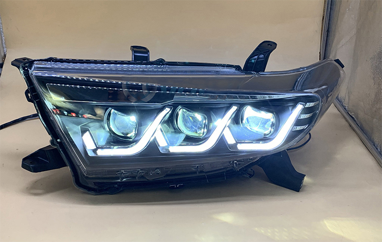 ĐÈN PHA FULL LED HIGHLANDER 2011 MẪU BUGATI