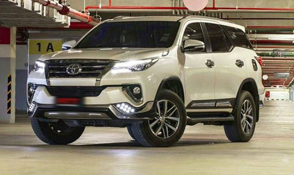 Độ body kit fortuner 2017 các đời uy tín hàng chính hãng tại Hà Nội