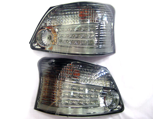 ĐÈN HẬU LED MÀU KHÓI MẪU BMW VIOS 2007