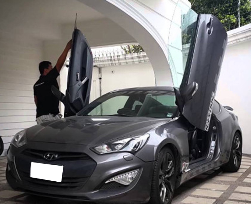 BỘ KIT CÁNH CỬA LAMBO DOOR GENESIS COUPE 2012