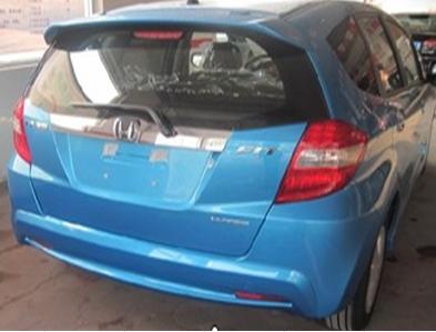 ĐUÔI GIÓ HONDA FIT 2011